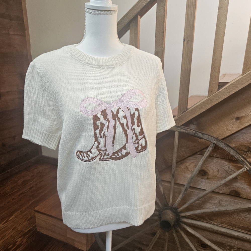 Willow & Wind Chic Ivory Sweater with Boot Design - Picture 7 of 7